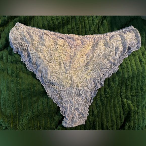 2x Savage X Fenty Lace Bikini Panties - Picture 3 of 3